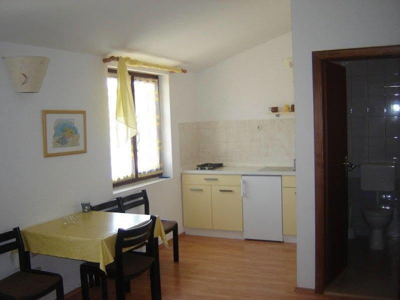 Adria Apartments Zara Esterno foto
